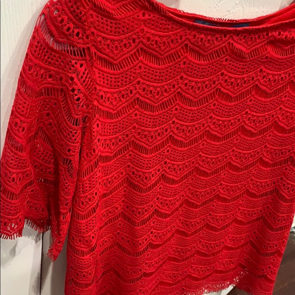 Red top ❤️ - Picture 3 of 5